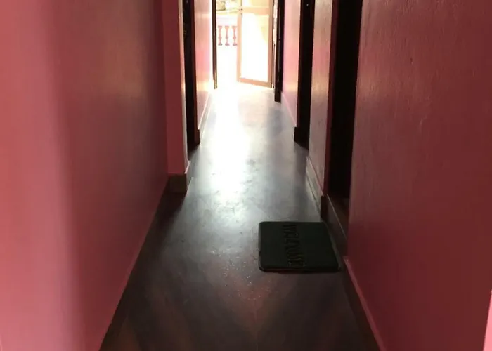 Hotel Sweet Dreams